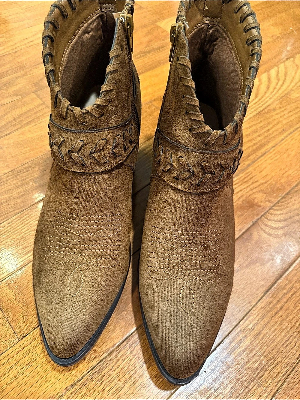 Pierre Dumas Western-Style Ankle Boots in Brown Like New